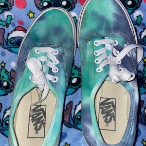 ✨Tie dye vans ! ✨